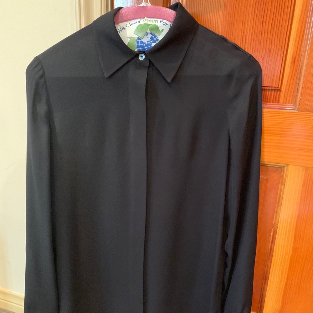 Vince silk blouse size xs